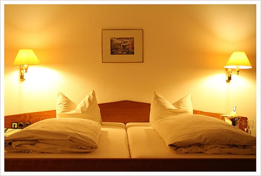 דונאושטאוף Hotel "Die Kupferpfanne" מראה חיצוני תמונה